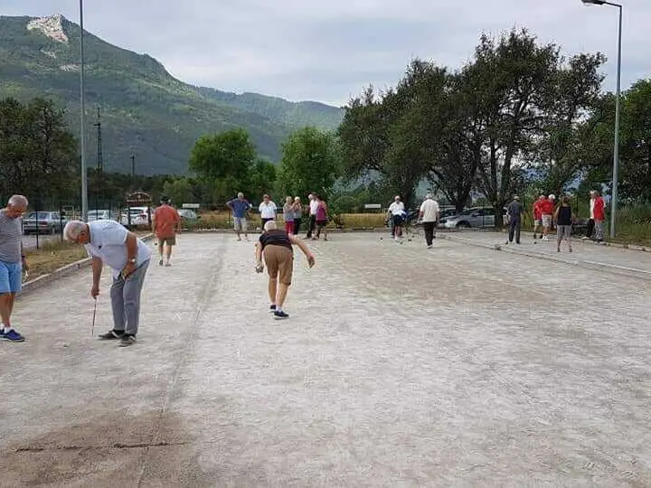 Terrain de boules lyonnaises