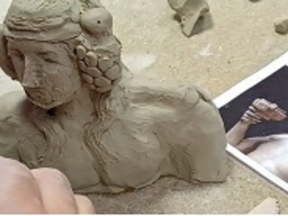 Atelier de modelage_figure de Dyonosos