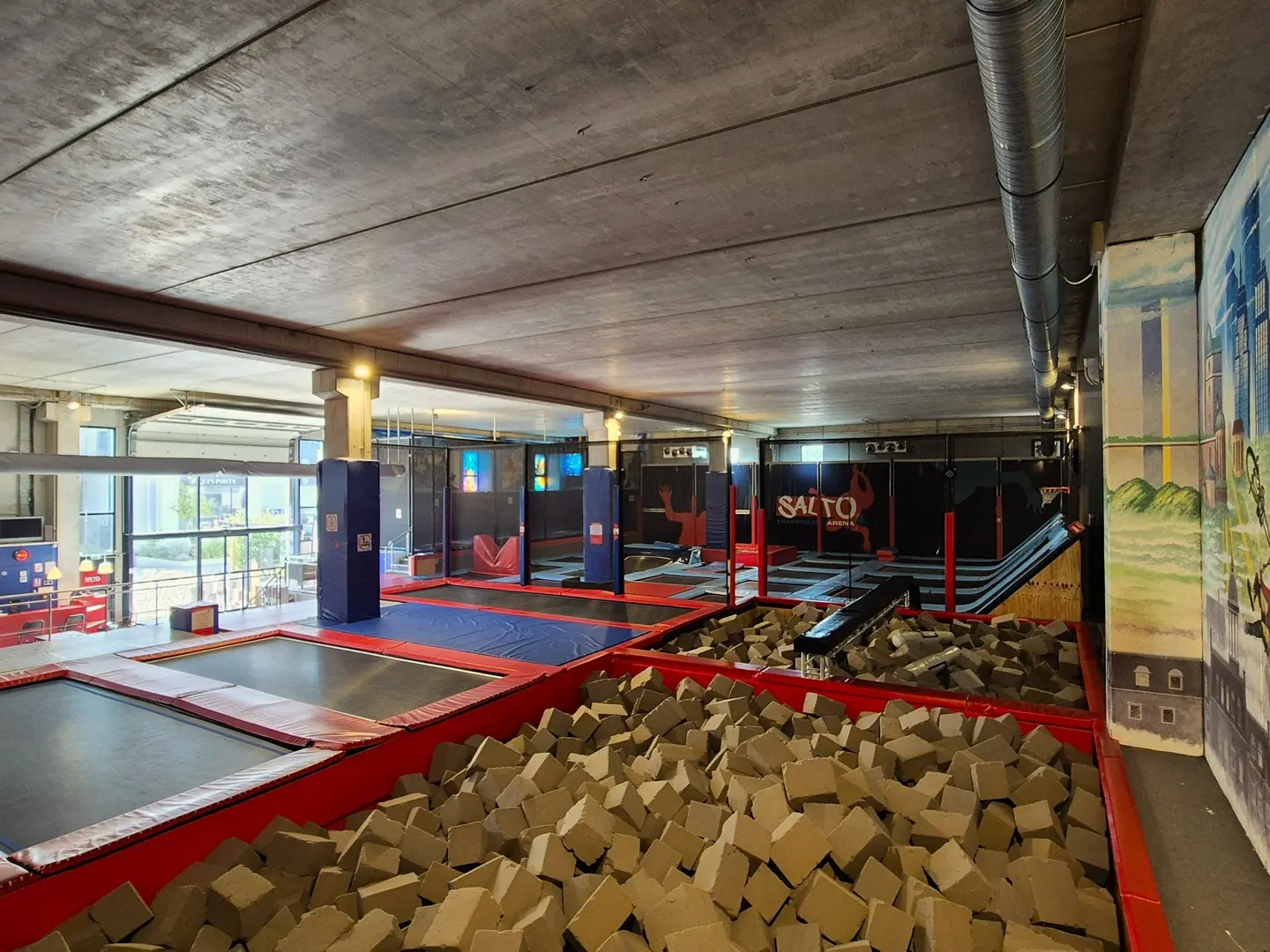 Salle de jeux indoor Salto Trampoline à Mougins