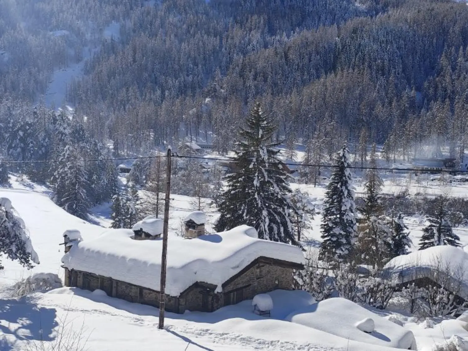 Tour du Mont du Castel
