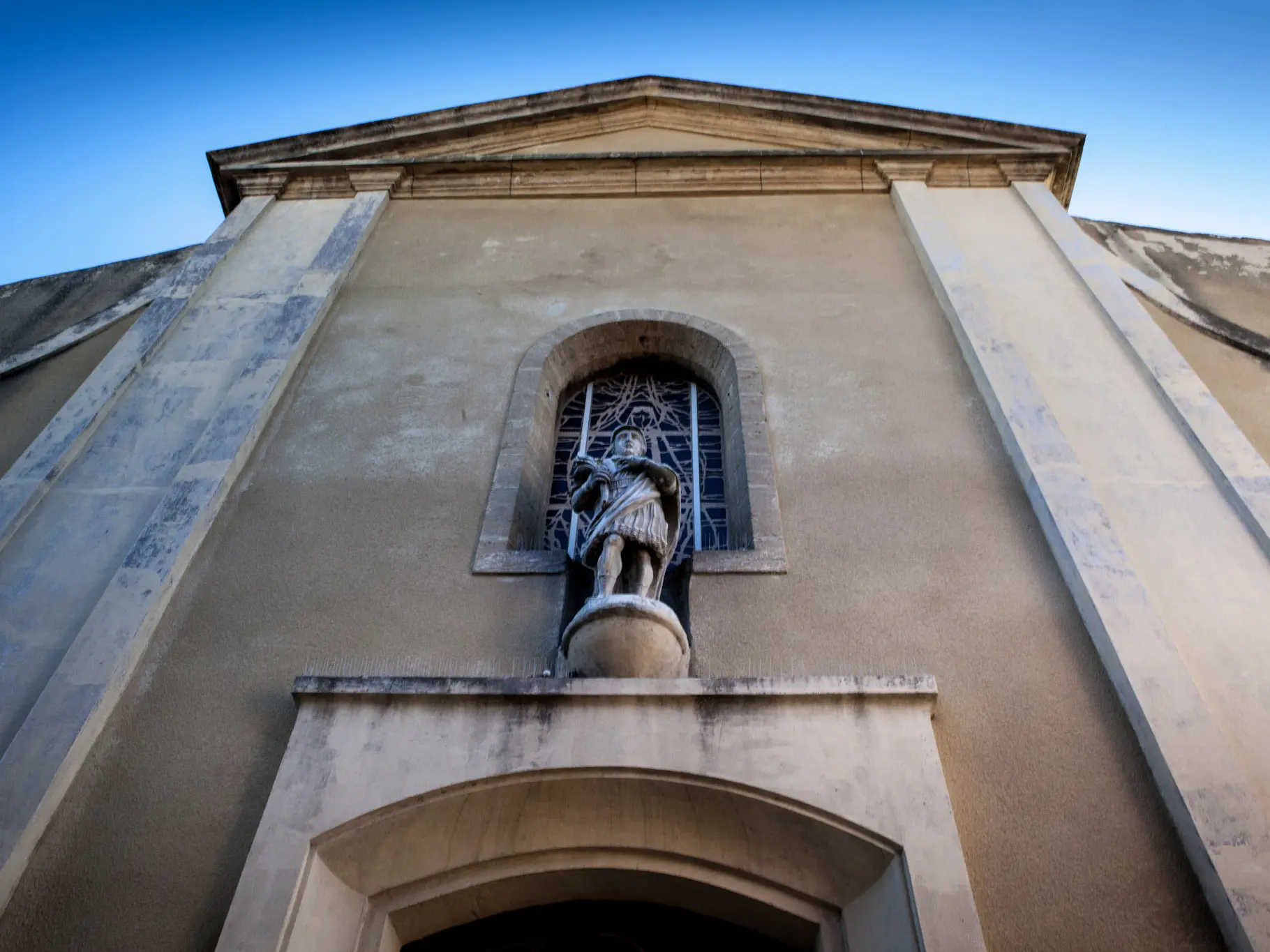 Statue Eglise de Jonquières