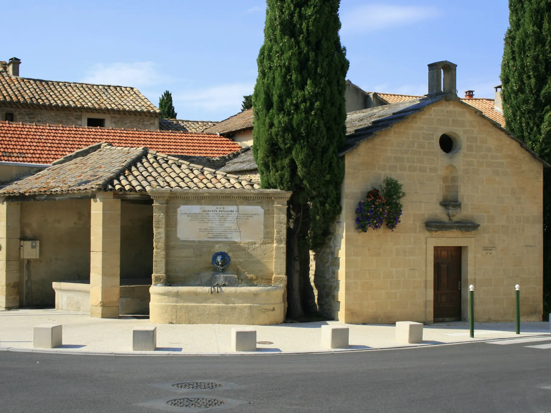 Lavoir et Fontaine Saint Pierre
