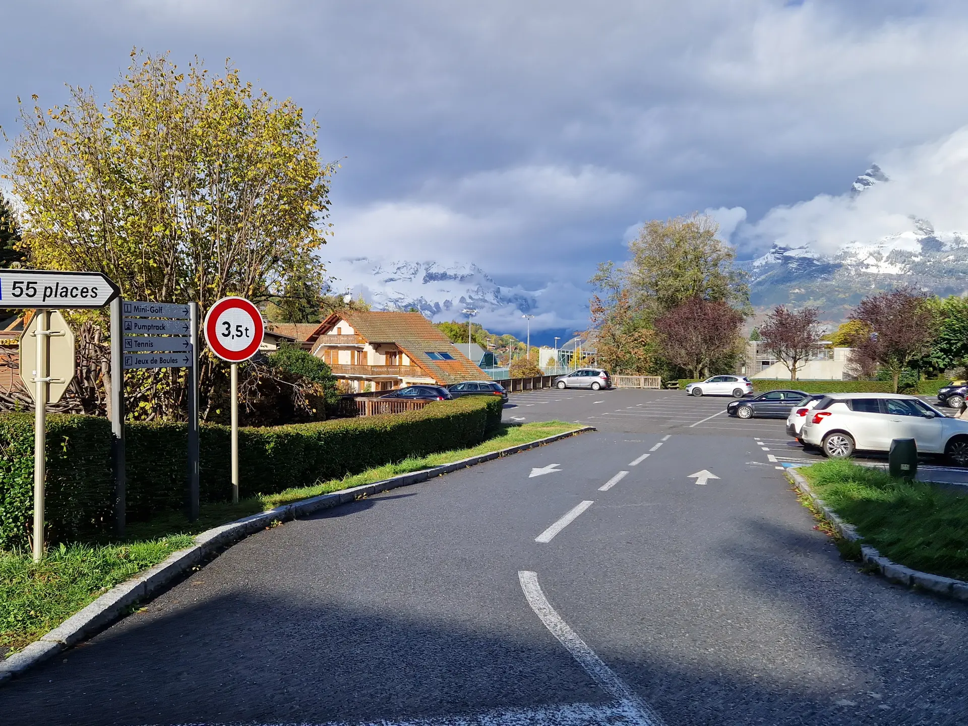 Entrée du parking