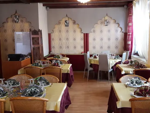 Salle du restaurant Shalimar