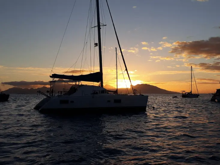 Tahiti Trip Charter