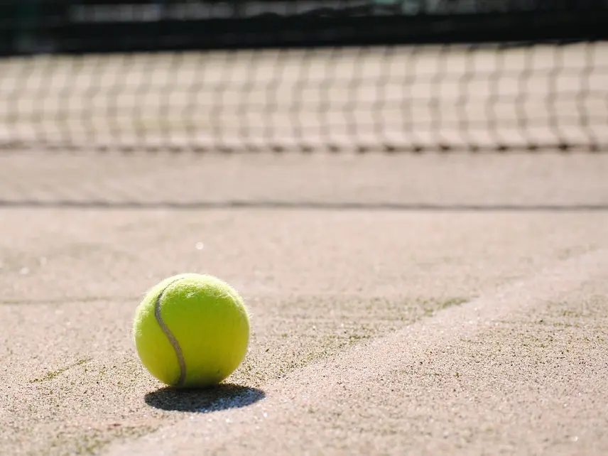 Terrain de tennis - Chenereilles