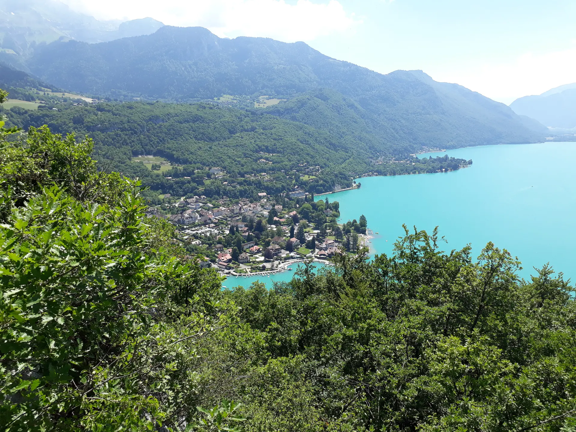 Vue depuis le Roc de Chère