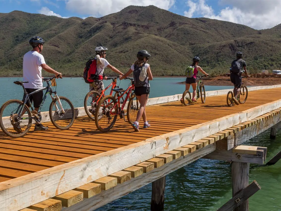 N'hésitez pas à descendre de votre VTT pour admirer la vue.