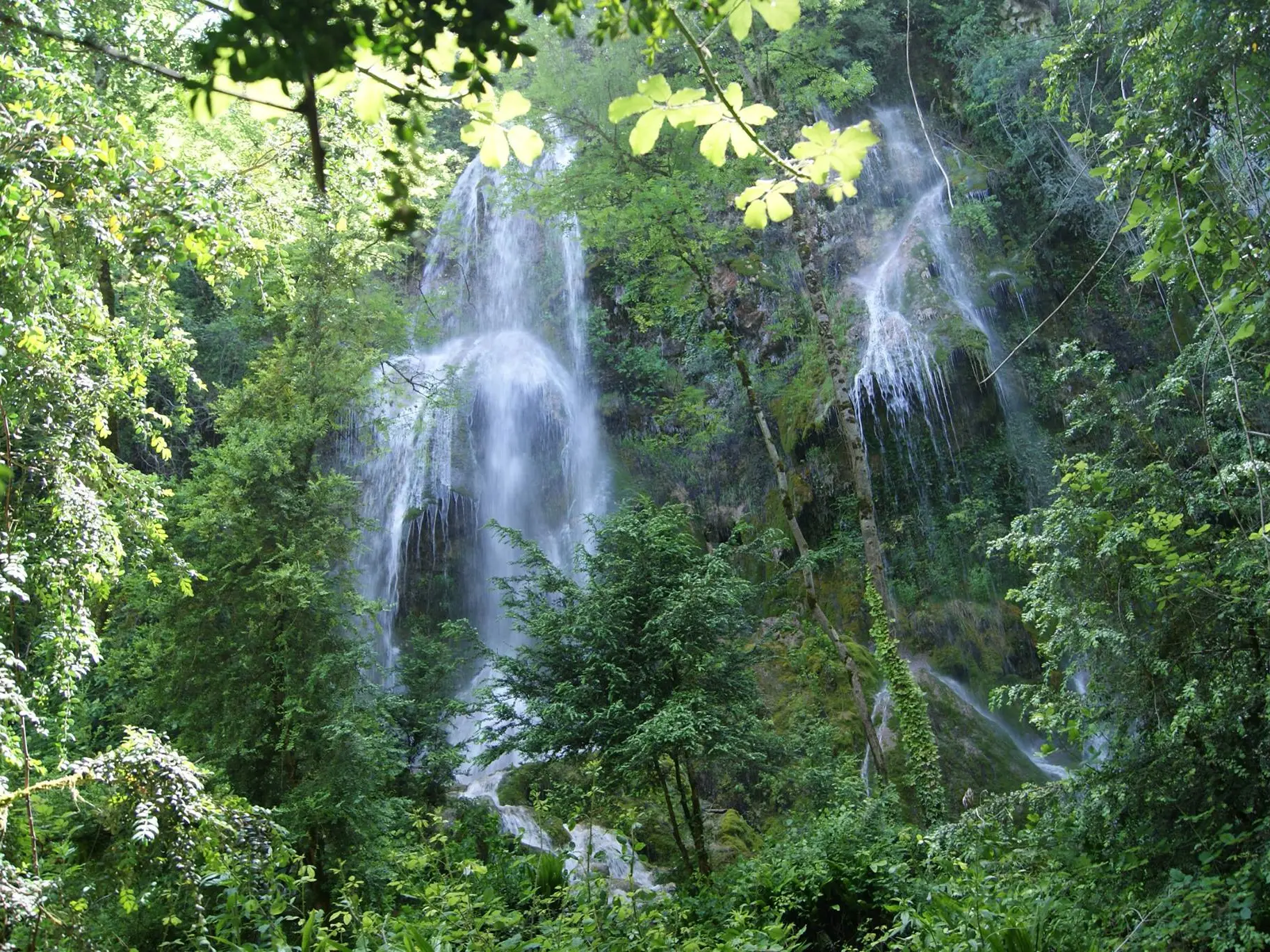 Cascade tufière