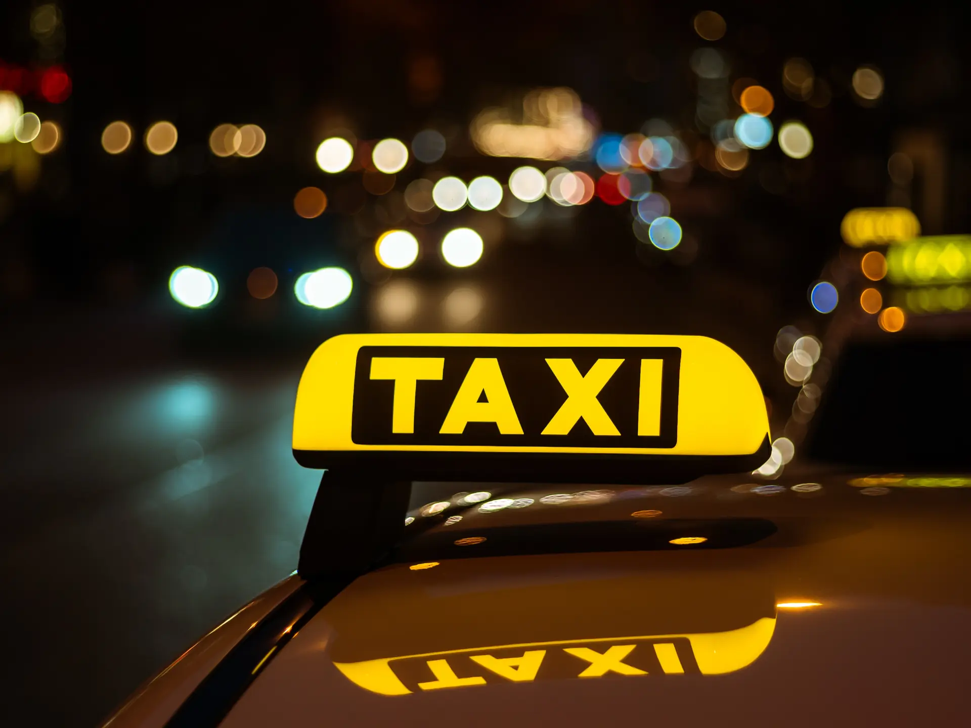 Taxi Laura