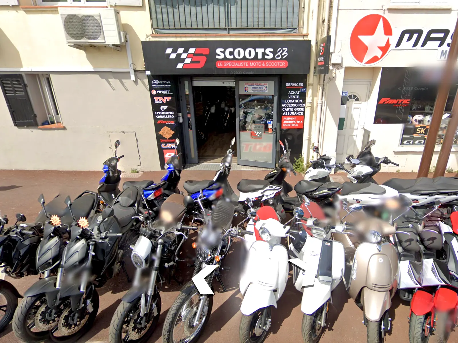Scoots83 - Centre-historique_Fréjus