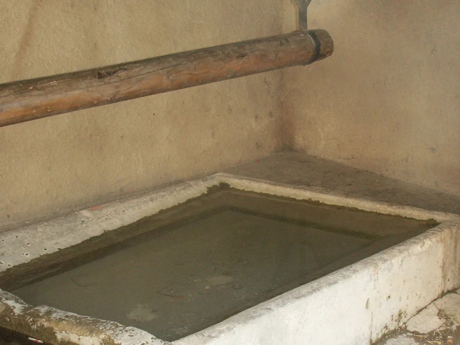 Lavoir de la rue Joseph Latil à Oraison