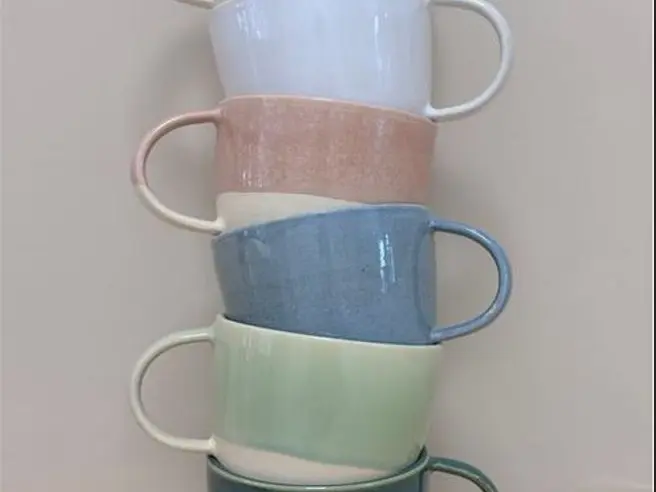 Les tasses en grès de Laetitia