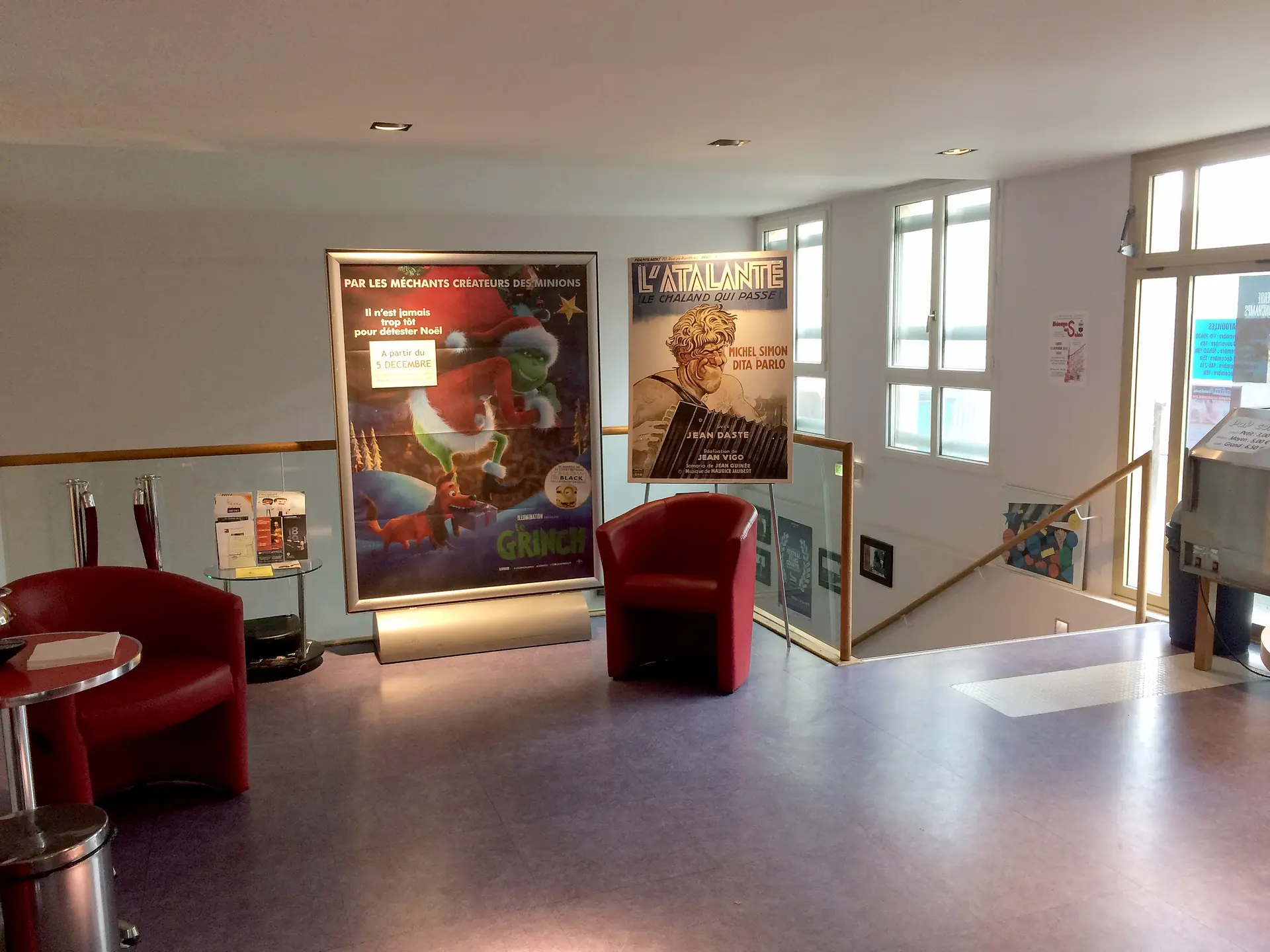 Hall d'accueil du cinéma l'atalante