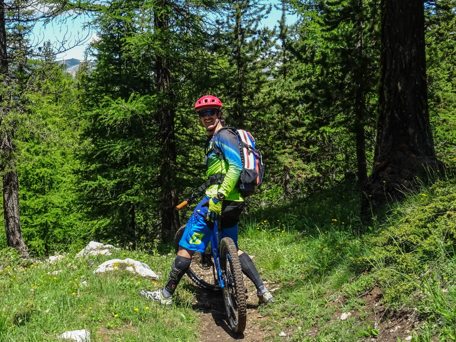 Départ du sentier de descente