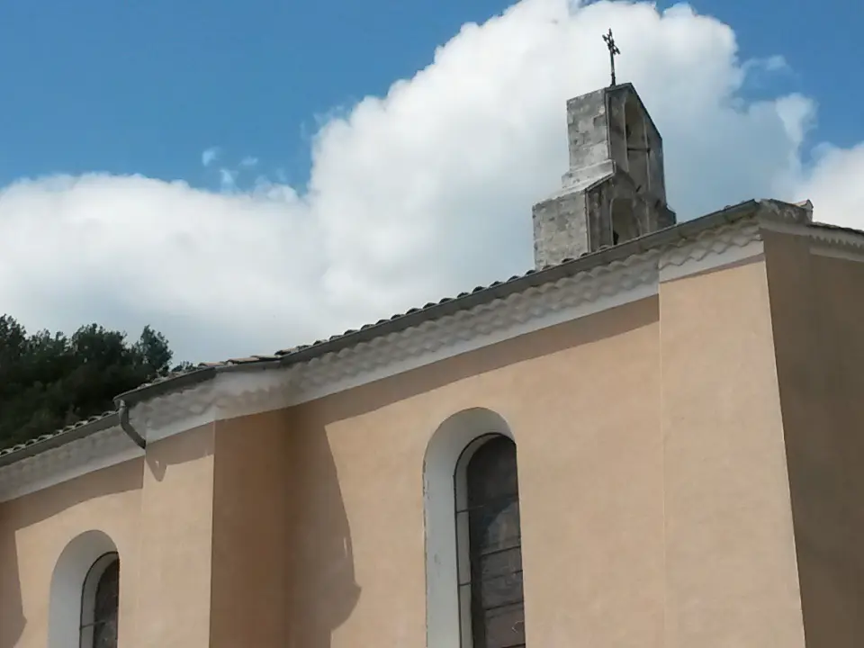 Eglise Saint Saturnin à Villeneuve