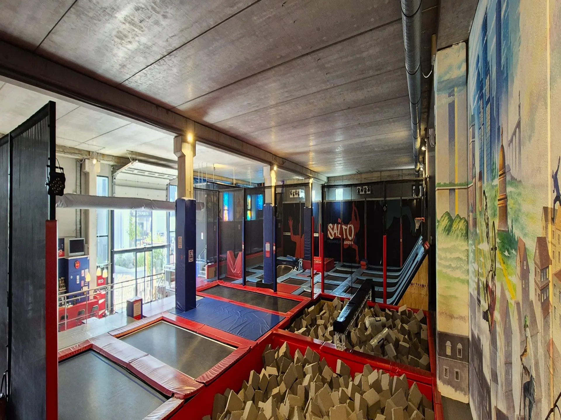 Salle de jeux indoor Salto Trampoline à Mougins