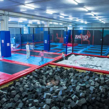 Trampoline arena top