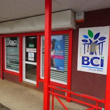 BCI Agence de l'Ile des Pins - Distributeur BCI de l'Ile des Pins BCI Agence de l'Ile des Pins - Distributeur BCI de l'Ile des Pins