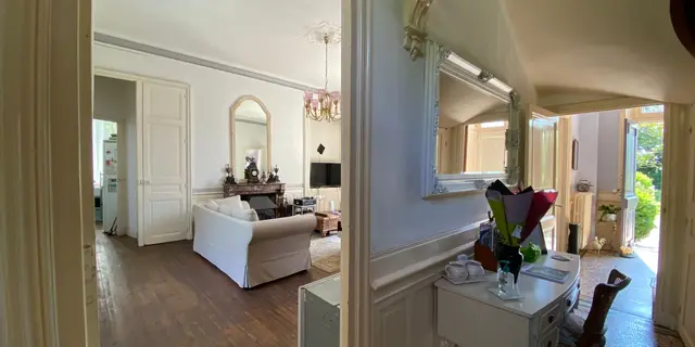 Les 2 salons du château Sainte Marie