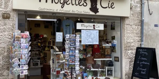 La-devanture-du-Magasin