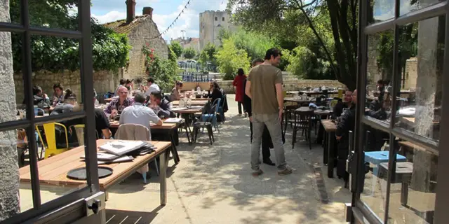 La terrasse