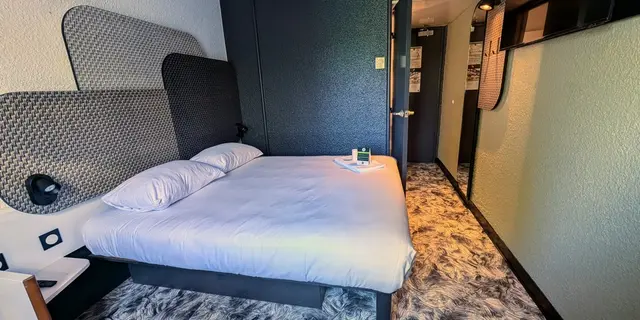 B&B Hôtel Niort Sud Venise Verte