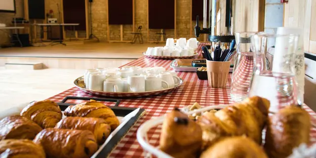 accueil cafe entreprise - Le grand chatelier