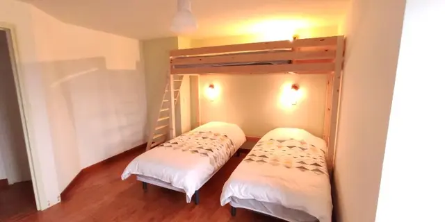 'ôtë d'âra rouje_Monterfil_Chambre 2ème étage