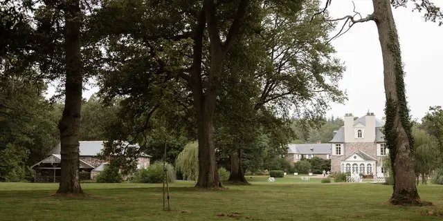 Domaine des Longrais_St Thurial_parc