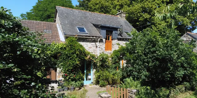 1_Facade gite© Gîte Tir na nog