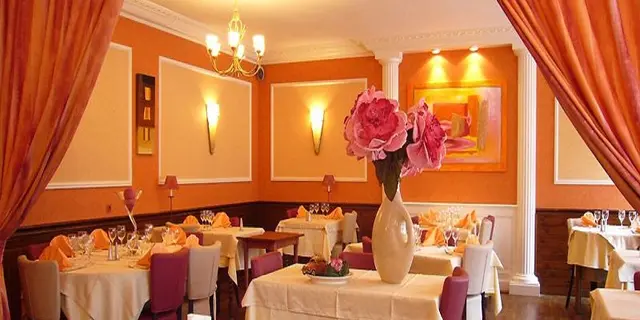 Restaurant_Aux_Ajoncs_d_Or_Néant-sur-Yvel_Destination_Brocéliande