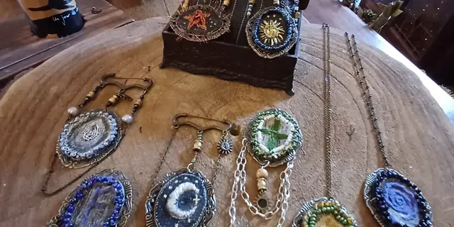 unjourdelune_artisans_créateurs_boutique_tréhorenteuc_DestinationBroceliande