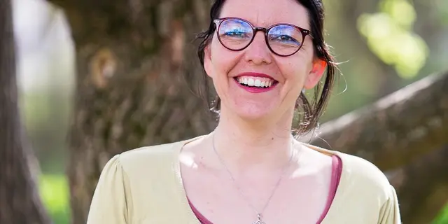 Fanny_Goujon_guide-conteuse_balade_contée_DestinatioBrocéliande