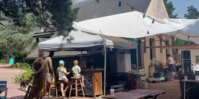 25_12_316_CampingBroceliande_Animation