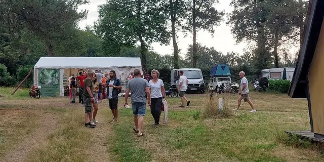 25_12_331_CampingBroceliande_Animation