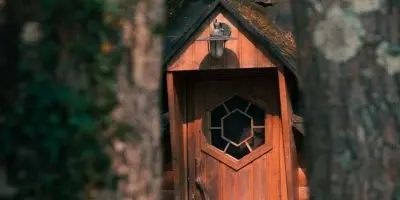 25_12_37_CampingBroceliande_CabaneLutin