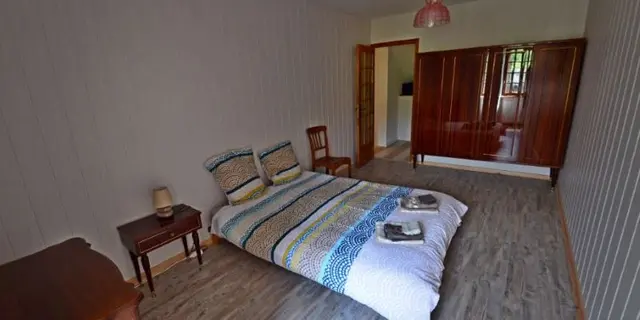 25_13_121_GiteMaringotte_11pers