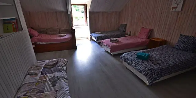 25_13_123_GiteMaringotte_11pers