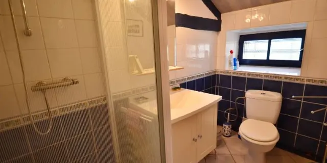 25_13_124_GiteMaringotte_11pers