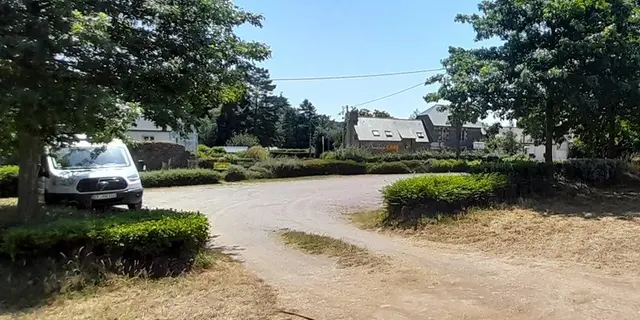 25_16_077_PloermelCommunaute_AireCampingCarTrehorenteuc