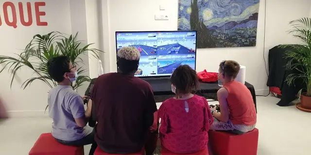 Bonjourlemonde_tournoi_jeuxvidéos_EPN_Mauron_Ploërmelcommunauté