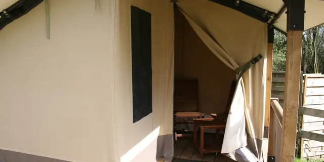 Tente lodge Baléares-Hébergement insolite-Domaine du Roc-Brocéliande-Morbihan
