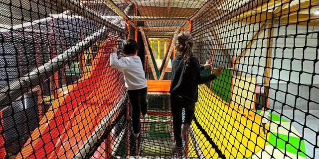 Parc de jeux indoor - ti'leo kids - Ploërmel - Brocéliande