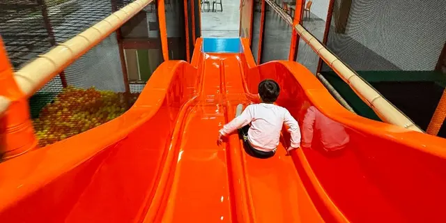Parc de jeux indoor - ti'leo kids - Ploërmel - Brocéliande