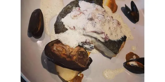 turbot et andouille de guémené - Copie