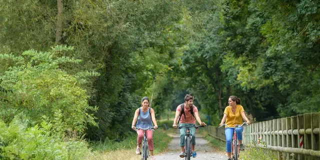 En vélo sur la Voie Verte