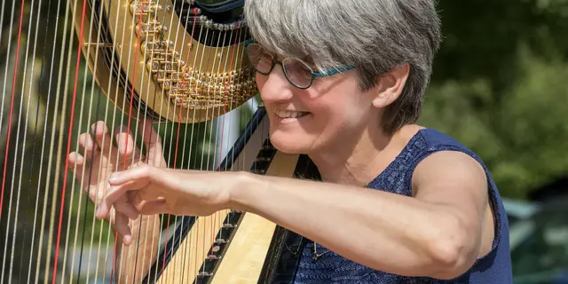 visuelcarre_concertharpe