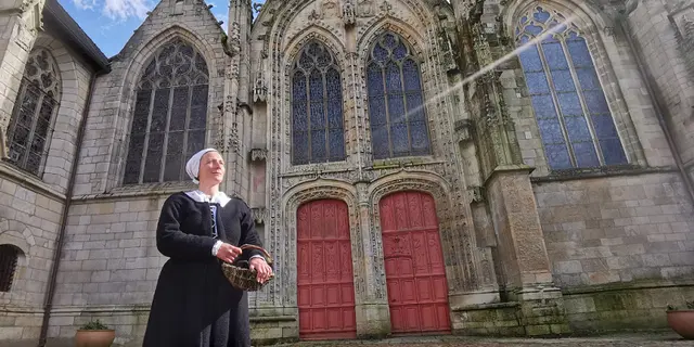 visite-guidée-insolite--eglise-saint-armel-ploermel-siècele-or-morbihan - 1