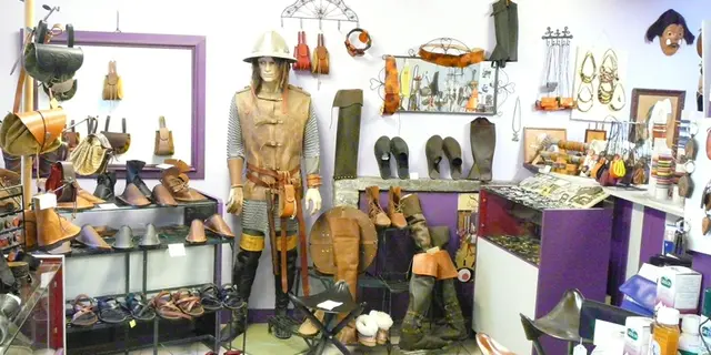 Atelier du Cuir2, La Gacilly, Destination Brocéliande, Bretagne